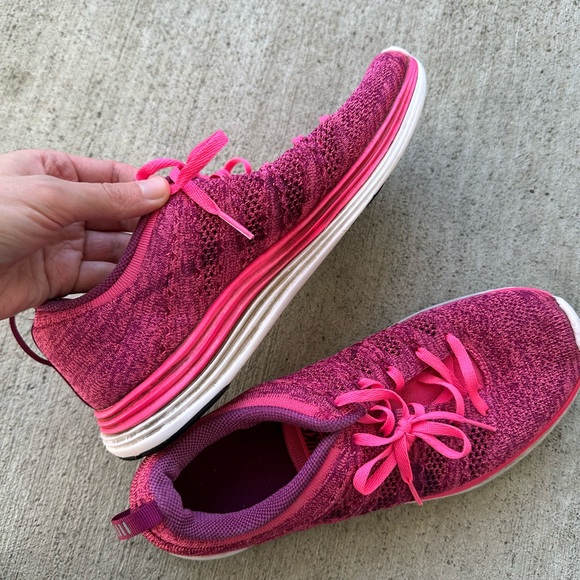 Nike Women’s Flyknit Lunar1+ 'Pink Flash' size 8.5 - Picture 8 of 9